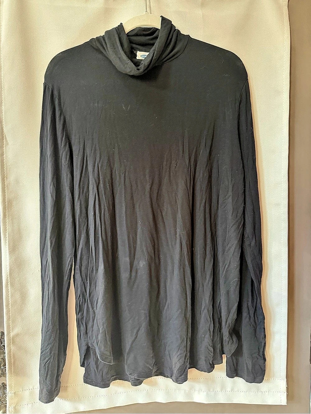 Old Navy Women's Black Cowl Neck Long Sleeve Tunic